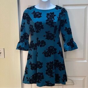 Jessica Howard embossed floral felt fit and flare dress